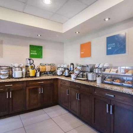 Comfort Inn & Suites South Calgary Zewnętrze zdjęcie