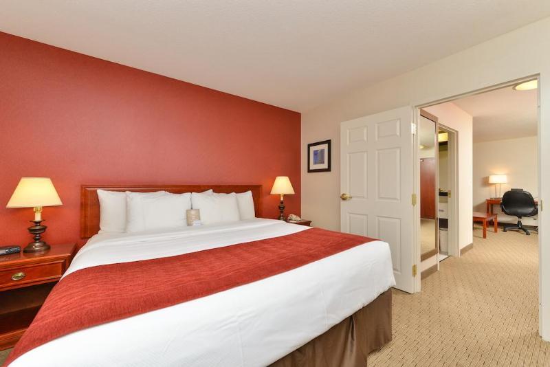 Comfort Inn & Suites South Calgary Zewnętrze zdjęcie